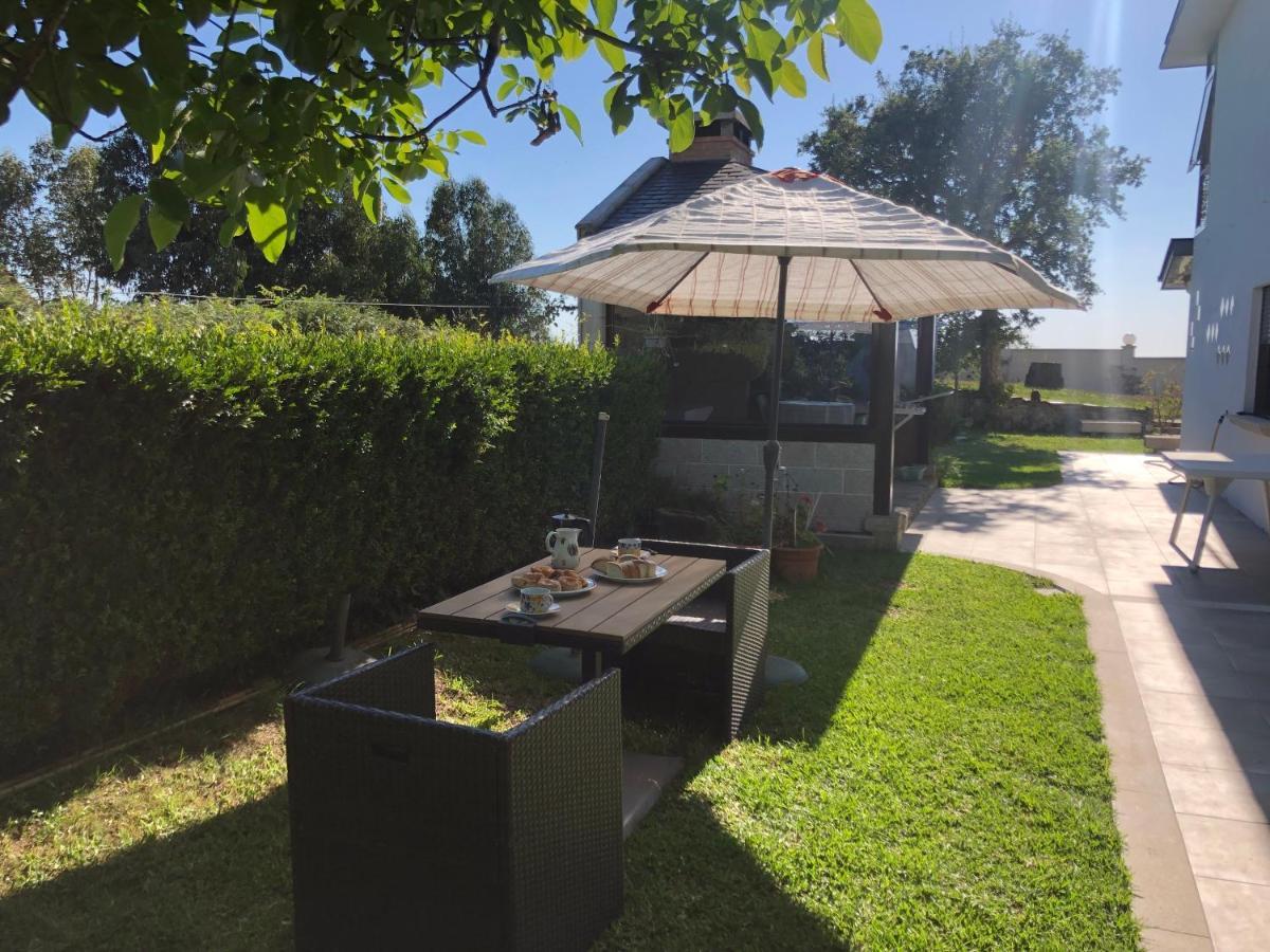 Precioso Apartamento Con Terreno Y Vistas A Cies Vigo Exteriör bild